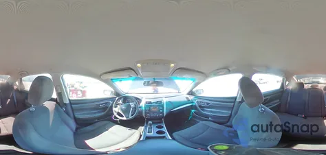 2015 Nissan Altima 2.5 z USA, uszkodzony, nr VIN 1N4AL3AP1FN396028